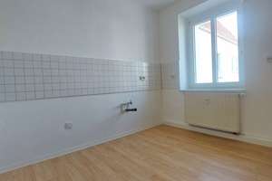 Ideal für Paare: 3-R-Wohnung mit großem Esszimmer, Balkon & Home-Office im 3. OG – Südstraße 5, 8527 Südvorstadt, Plauen – Vorschaubild 8