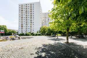 Eine 3 Raumwohnung mit Balkon wartet auf Familien oder eine 2-er WG