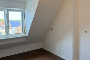 Gemütliche Dachgeschosswohnung in ruhiger Lage von Mannheim-Sandhofen – 68307 Sandhofen, Mannheim – Vorschaubild 5