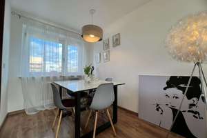 Modernisierte 2 Zimmer Wohnung mit Loggia und Tiefgaragenstellplatz – Die vollständige Adresse der Immobilie erhältst du vom Anbieter., 74081 Sontheim, Heilbronn – Vorschaubild 4