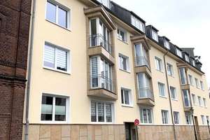 Gerresheim: Stilvolle 3-Zimmer-Wohnung mit Süd-Loggia und Aufzug in begehrter Lage