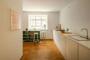 Backstein, Sprossenfenster, zwei Plätze draußen – 40476 Derendorf, Düsseldorf – Vorschaubild 8