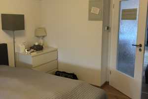 2ZKB im Bielefeld Westen, DG-Wohnung mit Einbauküche und Einbauschränken – Bielefeld – Vorschaubild 10