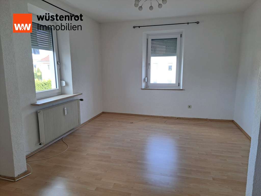 Immobilie in Ingolstadt - Helle 3-Zimmer-Wohnung im 1. OG mit Stellplatz - Bild 3