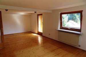 VIELSEITIGES MEHRFAMILIENHAUS MIT  GEWERBEMÖGLICHKEIT UND  AUSBAUPOTENZIAL – Die vollständige Adresse der Immobilie erhältst du vom Anbieter., 88178 Heimenkirch – Vorschaubild 22
