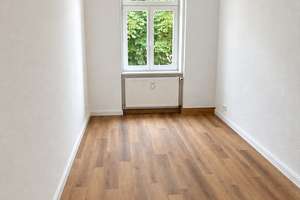 Bezugsfrei 4 Zimmer · 2023 renoviert · neue Holzfenster & Treppenhaus 2025 – 4229 Kleinzschocher, Leipzig – Vorschaubild 5