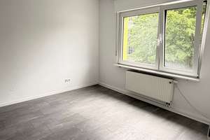Sanierte 2-Zimmer-Wohnung mit Balkon in ruhiger Lage