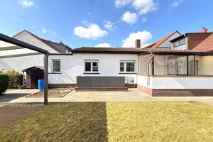 DHH mit Potenzial, modernem Anbau, Garage & Gartenfläche in angenehmen Wohngebiet von Käfertal.  – Die vollständige Adresse der Immobilie erhältst du vom Anbieter., 68305 Käfertal, Mannheim – Vorschaubild 2
