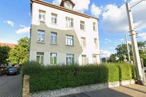 Sanierungsbedürftige 3 Raumwohnung in Leipzig-Großzschocher
