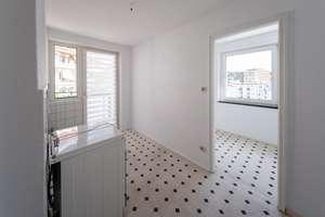 Lichtdurchflutete 2,5-Zimmer-Wohnung mit 2 Balkonen am Hölderlinplatz – Kornbergstr 50, 70176 Hölderlinplatz, Stuttgart – Vorschaubild 36