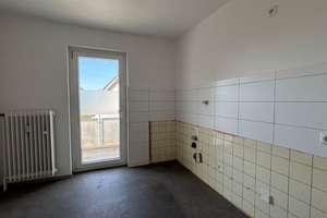 Gepflegte 2-Zimmer- Wohnung mit Balkon in Essen! – Seestr. 2, 45359 Frintrop, Essen – Vorschaubild 4