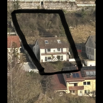 Erbfall: Renovierungsbedürftiges Einfamilienhaus in schöner Aussichtslage