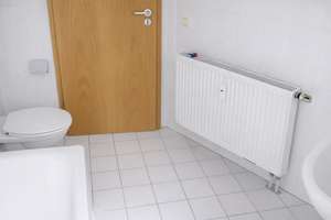 **KRIEGSHABER** Gepflegtes Mehrfamilienhaus mit 6 Wohneinheiten unweit der Uniklinik – Untere- Osterfeld- Straße 76, 86156 Kriegshaber, Augsburg – Vorschaubild 24