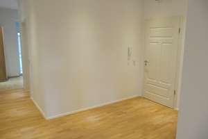 wunderschöne 3-Wohnung mit Balkon im 3. OG in Gründerzeithaus in Stuttgart West – Rotenwaldstraße 1, 70197 Rotebühl, Stuttgart – Vorschaubild 12