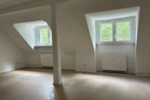 Helle und großzügig geschnittene 3-Raum-Wohnung – Saarbrücker Str. 13, 47053 Hochfeld, Duisburg – Vorschaubild 3