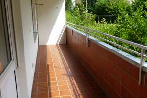 Helle 3-Zimmer-Wohnung in Erlangen-Bruck mit Südbalkon und Garage – Elise-Späth-Str. 8, 91058 Schönfeld, Erlangen – Vorschaubild 2