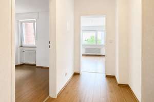 Frisch renovierte 2,5 Zimmer Wohnung mit Einbauküche und Balkon nahe der Bochumer City und Ehrenfeld – Kleine Ehrenfeldstr. 1, 44789 Südinnenstadt, Bochum – Vorschaubild 17