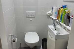 Elegante 3-Zimmer Wohnung im 4. OG mit Balkon in Fürth Stadtpark/Stadtgrenze – Die vollständige Adresse der Immobilie erhältst du vom Anbieter., 90762 Stadtpark, Stadtgrenze, Fürth – Vorschaubild 5