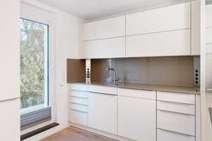 Modernes und neuwertiges Reiheneckhaus ***SAUNA**GARAGE**GARTEN*** – Stuttgart – Vorschaubild 6