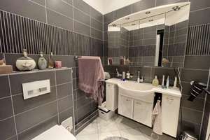 Im Herzen von Hamburg - 4,5 Zimmer-Altbau-Wohnung in St. Georg – Die vollständige Adresse der Immobilie erhältst du vom Anbieter., 20099 Sankt Georg, Hamburg – Vorschaubild 16