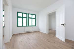 *** Helle 3-Zimmer Wohnung mit EBK und Garten *** – Alte Str. 18, 42277 Oberbarmen, Wuppertal – Vorschaubild 2