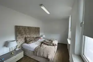 Einzigartiges Wohn-Geschäftshaus auf Gewerbegrundstück – Vielseitige Nutzung möglich! – Frankfurt am Main – Vorschaubild 28