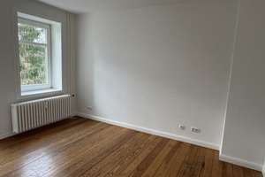 Sanierte 2-Zimmer-Wohnung mit EBK in Kiel – Heintzestraße 14, 24143 Gaarden-Süd und Kronsburg, Kiel – Vorschaubild 4