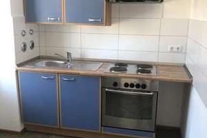 Helle 2-Zimmer Dachgeschosswohnung in Augsburg-Pfersee mit Einbauküche  – Brunnenbachstraße 8, 86157 Pfersee-Süd, Augsburg – Vorschaubild 6