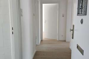 3-ZKB mit Einbauküche, 2 Balkone, Ersteinzug nach Renovierung, direkt v. Eigentümer – Die vollständige Adresse der Immobilie erhältst du vom Anbieter., 30163 Vahrenwald, Hannover – Vorschaubild 6