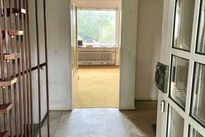 Norderstedt - mit viel Potential: Reihenendhaus mit Balkon, 500 m² herrlichem Garten und Garage..! – Segeberg (Kreis) – Vorschaubild 2