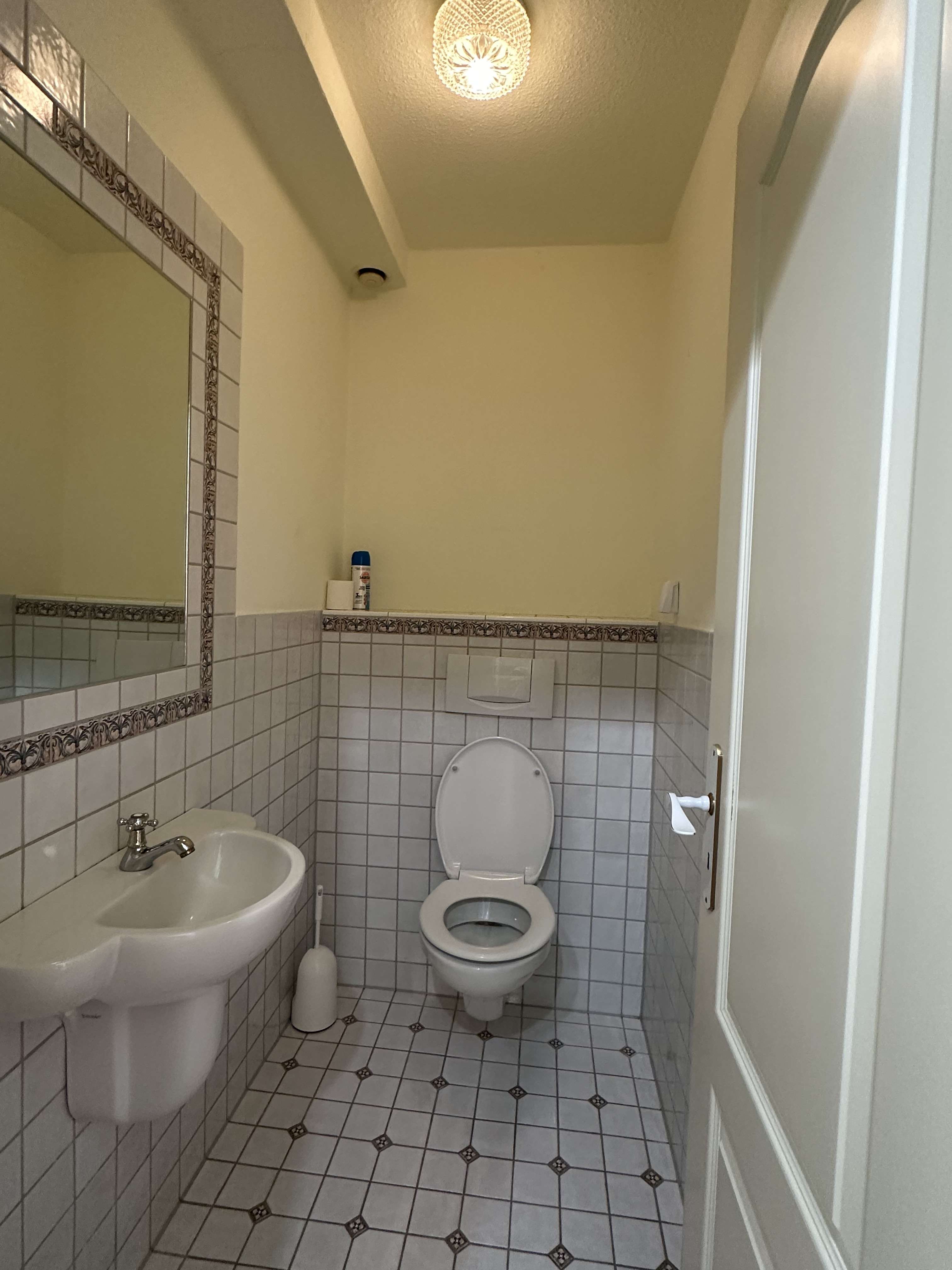 Immobilie in Inzlingen - Großzügige Terrassenwohnung mit ca. 154 m², Wintergarten & großer Terrasse in Inzlingen - Bild 8