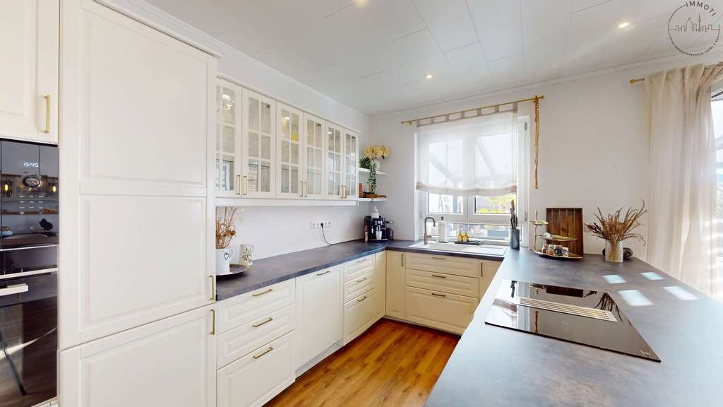 Immobilie in Kraichtal - Offen. Hell. Anders. – Sanierte EG-Wohnung mit außergewöhnlichem Wohnkonzept in Kraichtal-Menzingen - Bild 3