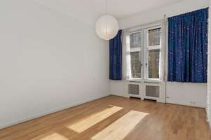 Bremen -  Barkhof | Atemberaubende Hochparterre-Wohnung mit vielen historischen Ausstattungselemente – Die vollständige Adresse der Immobilie erhältst du vom Anbieter., 28209 Barkhof, Bremen – Vorschaubild 9