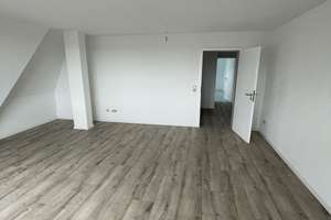 Stilvolle, geräumige 2-Zimmer-Maisonette Wohnung mit Balkon und Einbauküche in Bonn-Ippendorf – Ippendorfer Allee 25, 53127 Ippendorf, Bonn – Vorschaubild 19