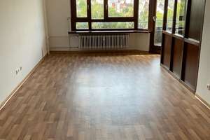Seniorenwohnanlage in Stuttgart, Mindestalter 60 Jahre, nur mit Wohnberechtigungsschein – Goslarer Straße 79, 70499 Weilimdorf (Ortsteil), Stuttgart – Vorschaubild 3