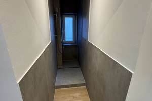 Ab sofort stehen 1-Zimmer App. inkl. EBK im EG zur Vermietung! – Hohenzollernstraße 24, 80801 Schwabing-Ost, München – Vorschaubild 7