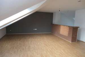 Schönes und helles Dachgeschoß-Appartment in 3-Fam.-Haus - Köln-Weiden, Schulstr (Rhein-Center-Nähe) – Schulstraße 46, 50858 Weiden, Köln – Vorschaubild 9
