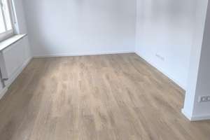 Renovierte Wohnung mit offenem Wohn-/Essbereich – Gabelsbergerstraße 31, 90459 Galgenhof, Nürnberg – Vorschaubild 4