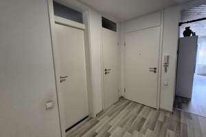 Modernisiert, gepflegt & sofort bezugsbereit – 3,5-Zimmer-Wohnung mit Balkon – Die vollständige Adresse der Immobilie erhältst du vom Anbieter., 71229 Leonberg – Vorschaubild 16
