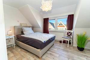 Gepflegtes Zweifamilienhaus mit FeWo-Lizenz in Travemünde –  zwei Wohneinheiten & Ostseenähe! – Die vollständige Adresse der Immobilie erhältst du vom Anbieter., 23570 Travemünde, Lübeck – Vorschaubild 13
