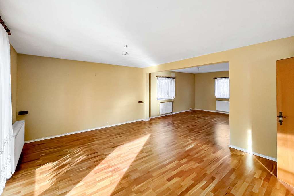 Immobilie in Altlandsberg - Familienfreundliches Einfamilienhaus in ruhiger Lage – gepflegtes Zuhause mit Potenzial - Bild 2