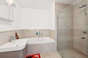 Wohnen auf höchstem Niveau - Exklusive 3-Zimmer-Wohnung mit Tiefgaragenstellplatz & Seeblick – Die vollständige Adresse der Immobilie erhältst du vom Anbieter., 40549 Heerdt, Düsseldorf – Vorschaubild 8