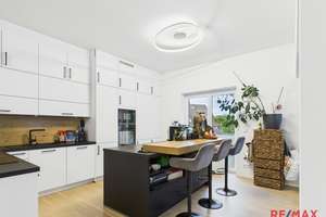 Gutshausflair auf 165 m² – 4-Zimmer-Wohnung in historischem Ambiente in Bemerode! – Die vollständige Adresse der Immobilie erhältst du vom Anbieter., 30539 Bemerode, Hannover – Vorschaubild 3