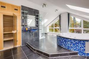 Property thumbnail 11