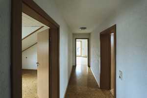 Viel Platz für Ihre individuellen Wünsche: Top-Gepflegtes Wohnhaus mit Büro und großem Grundstück – Tuttlingen (Kreis) – Vorschaubild 52