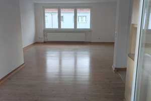 Geräumige 5,5-Zimmer-Wohnung mit offenem Wohnkonzept, Balkon und EBK in Mannheim-Franklin – Thomas-Jefferson-Straße 32, 68309 Käfertal, Mannheim – Vorschaubild 2