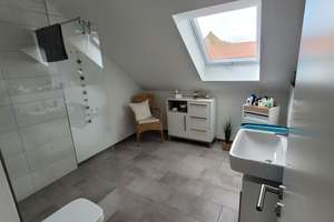 Attraktive 3-Zimmer-DG-Wohnung mit EBK und Balkon – Im Kleegarten 3, 55437 Ober-Hilbersheim – Vorschaubild 8
