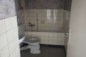 Stilvolle 2-Zimmer-Wohnung mit sonnigem Balkon – sofort bezugsfrei – Friedrich-Ebert-Straße 82, 47226 Hochemmerich, Duisburg – Vorschaubild 11