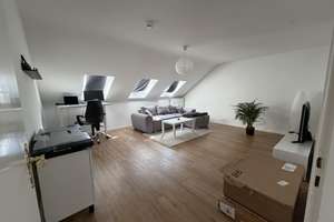 Charmante 2- Zimmer  Wohnung in zentraler Lage von Kassel – Die vollständige Adresse der Immobilie erhältst du vom Anbieter., 34117 Mitte, Kassel – Vorschaubild 2