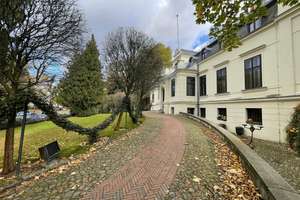 RENOVATED: IDYLLIC LOCATION AT THE BRITZ MANOR/CASTLE PARK: BALCONY WITH PARKING ! – Die vollständige Adresse der Immobilie erhältst du vom Anbieter., 12347 Britz, Berlin – Vorschaubild 18